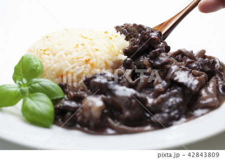 牛肉のワイン煮 42843809