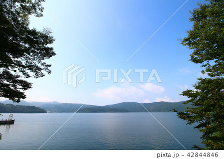 芦ノ湖の風景 芦ノ湖の風景 42844846