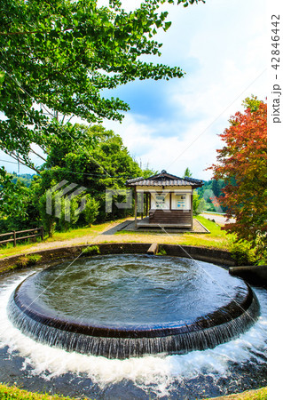 通潤用水小笹円形分水　【熊本県上益城郡山都町】 42846442