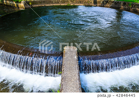 通潤用水小笹円形分水　【熊本県上益城郡山都町】 42846445