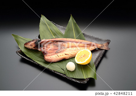真ホッケ（北海道産）　焼き魚 42848211