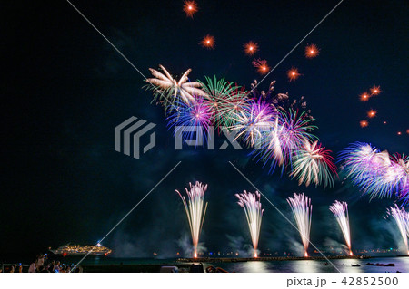 【静岡県伊東市】第72回按針祭海の花火大会 【静岡県伊東市】第72回按針祭海の花火大会 42852500
