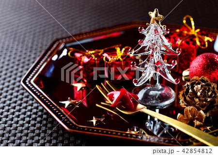 クリスマスツリー(クリスマスイメージ) クリスマスツリー(クリスマスイメージ) 42854812