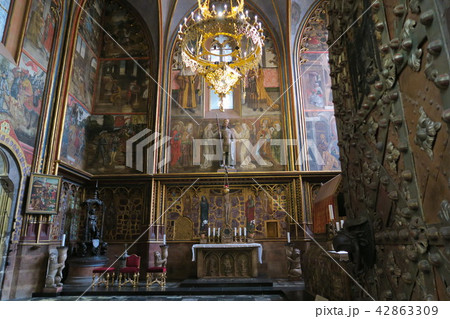 プラハ城　聖ヴィート大聖堂　聖ヴァーツラフ礼拝堂 42863309