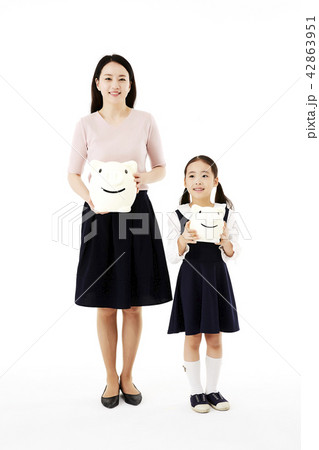 ママ 母 お母さん 42863951