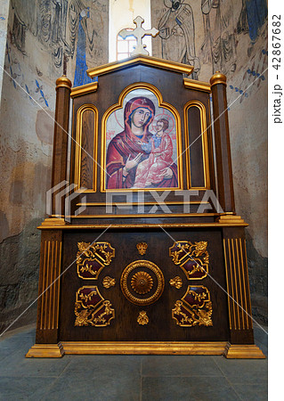 Interior of Armenian Cathedral on Akdamar Island 42867682