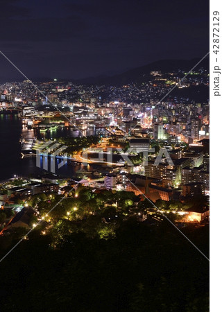 鍋冠山・長崎市街地の夜景 42872129