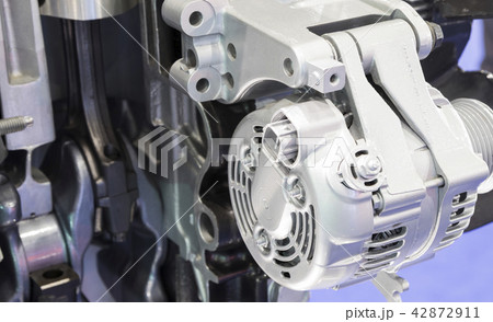 an alternator in engine to generate electric an alternator in engine to generate electric 42872911