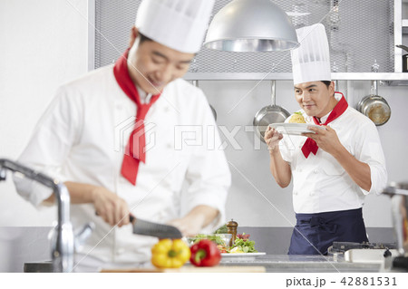 男 男性 男の子 42881531