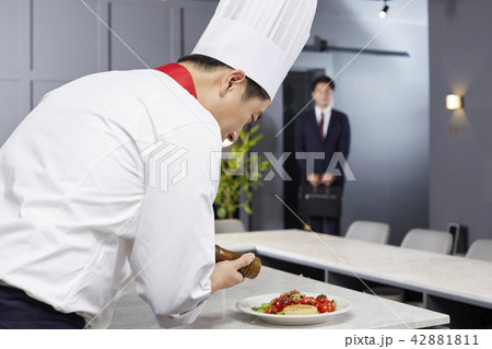 男 男性 男の子 42881811