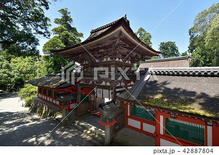 石上神宮　楼門 42887804