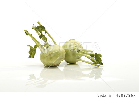 Kohlrabi against white background 42887867