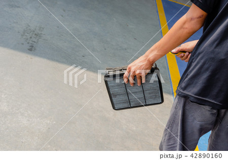 Car air filter 42890160