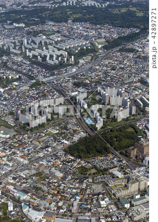 横浜の港南台上空から洋光台方向を空撮 42897271
