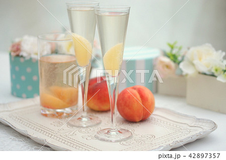 ピーチな炭酸・桃のシャンパン 42897357