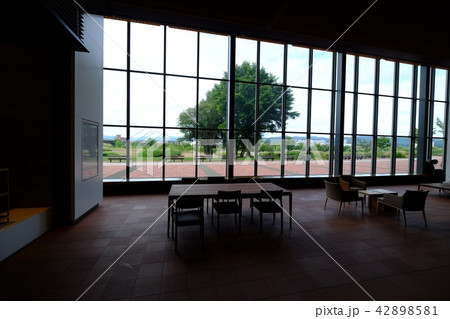 旭川駅内（南側窓） 42898581