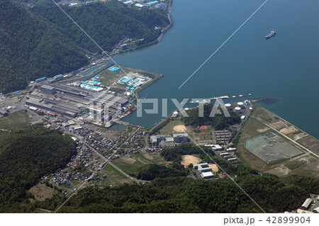 日本板硝子舞鶴事業所付近を空撮 日本板硝子舞鶴事業所付近を空撮 42899904