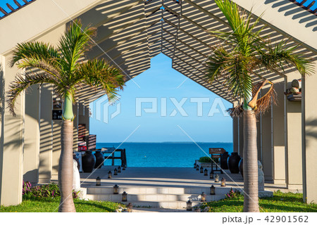 沖縄　小浜島　はいむるぶしビーチ 42901562