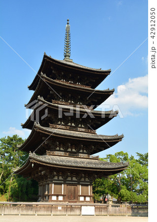 世界遺産・奈良公園 42912050