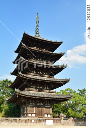 世界遺産・奈良公園 42912051