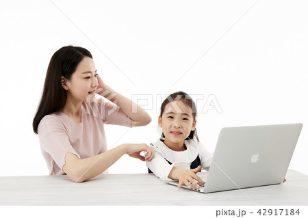 ママ 母 お母さん 42917184