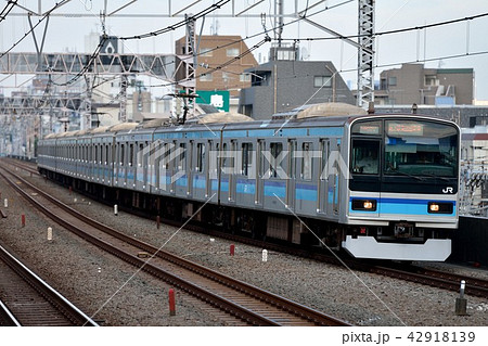 首都圏を走るE231系800番台東京メトロ東西線直通車の写真素材 