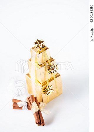 クリスマスプレゼント 42918896