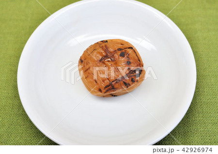 焼き梅干し 焼き梅干し 42926974