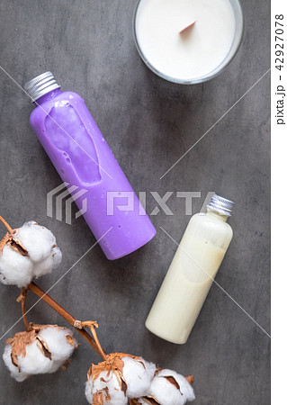 Bottles with natural spa cosmetics 42927078