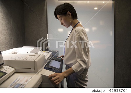 コピー機 42938704