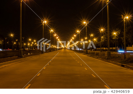 Electric light in perspective canal, Night view 42940659