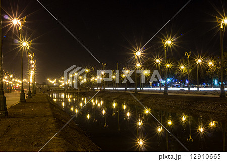 Electric light in perspective canal, Night view 42940665