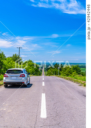 《北海道》天に続く道・ドライブイメージ 42942446