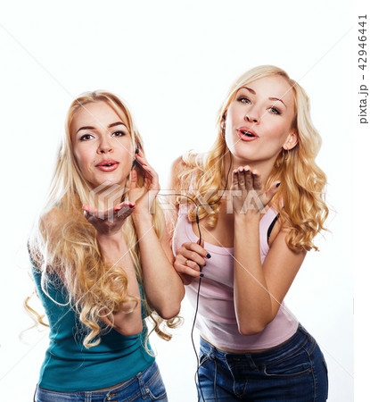 Girsl with headphones 42946441