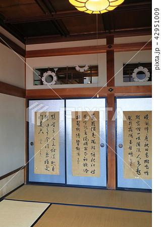 斜陽館内部　斜陽の屏風 42951009