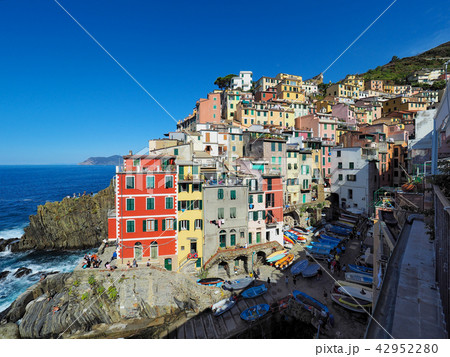チンクエテッレ・リオマッジョーレ/ Riomaggiore, Cinque Terre, Italy チンクエテッレ・リオマッジョーレ/ Riomaggiore, Cinque Terre, Italy 42952280
