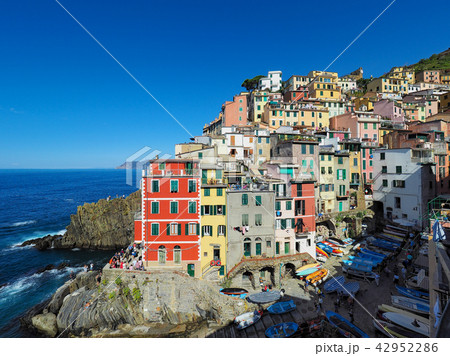 チンクエテッレ・リオマッジョーレ/ Riomaggiore, Cinque Terre, Italy チンクエテッレ・リオマッジョーレ/ Riomaggiore, Cinque Terre, Italy 42952286