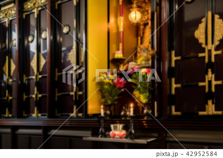 納骨堂　仏壇（ボケ表現） 42952584