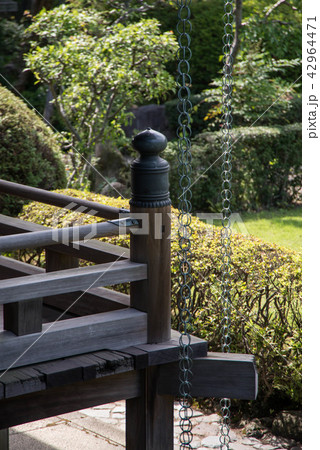 寅さんの故郷柴又帝釈天（たいしゃくてん）　邃渓園（すいけい）　近くには矢切の渡しや寅さん記念館がある 42964471