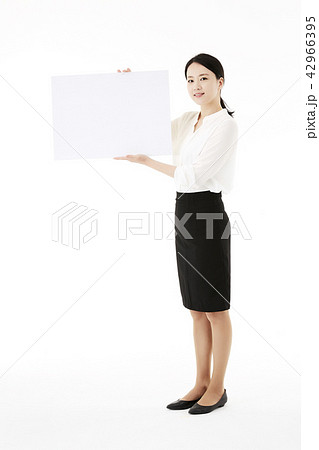 ビジネスウーマン 女性 女 42966395