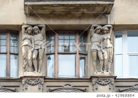 Decorated facade detail of the building 42968864