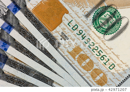 Close up of new hundred dollar bill. 42971207