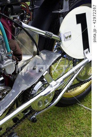 オートレース競走車エンジンHKS初代フジ二気筒をスリム化改良「ニューフジ」HR652型DOHC4バル 42972267