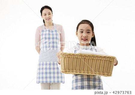 家族 ファミリー 女性 42973763