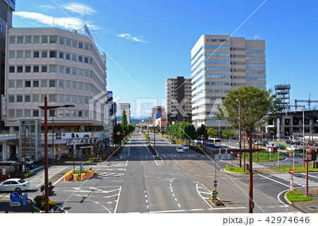 高崎駅東口駅前　県道12号線栄町交差点付近　南方向を見る 42974646