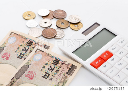 お金 お金 42975155