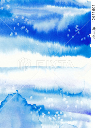 水彩 手描き きれい 雲海 神秘 2 のイラスト素材