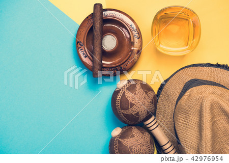 Items related to Cuba and exotic vacations 42976954