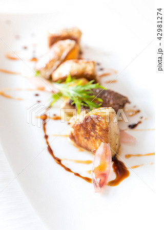 Foie gras, grilled 42981274