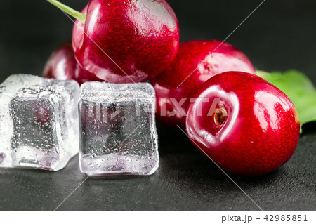 Fresh ripe cherries for background 42985851